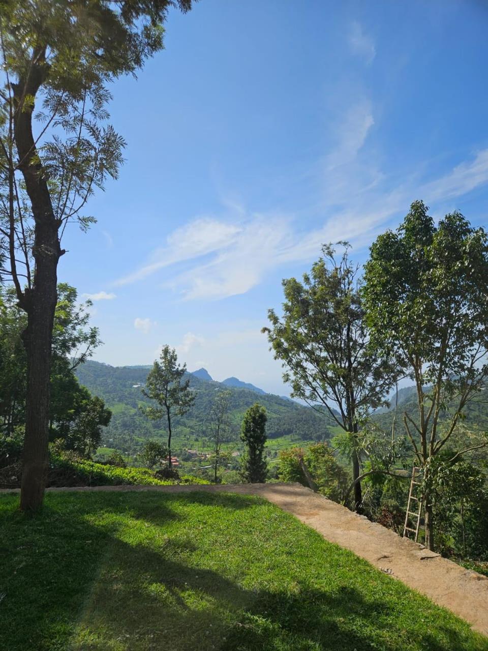 Moksha Infinity Valley Kotagiri Esterno foto